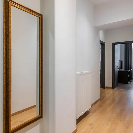 Riverside Palace Apartmán