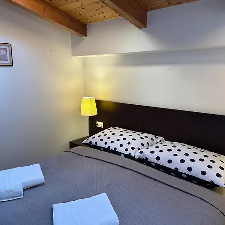 Riverside Palace Apartment