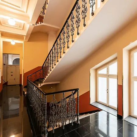 Apartment Riverside Palace